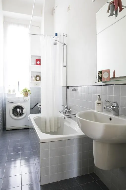 Lovely Sempione Apartment Milan Italy